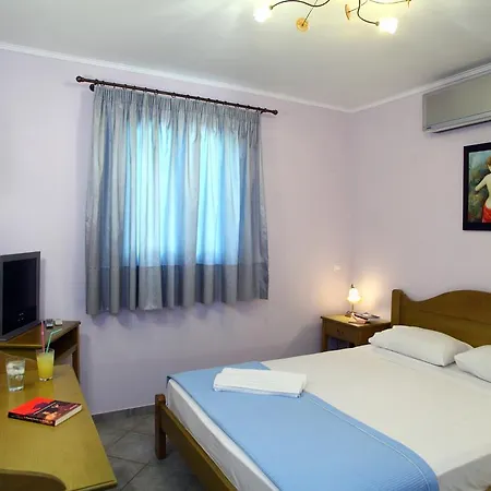 Liogerma * Áyios Nikítas